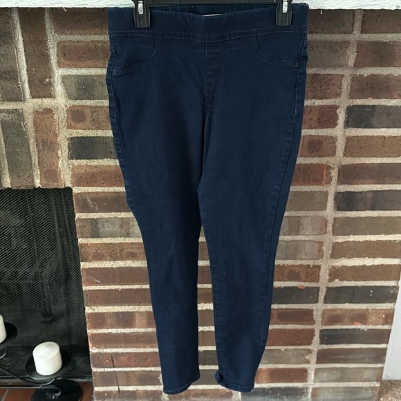 Women’s Old Navy Super Skinny Jeggings, 8 Short - Picture 1 of 6